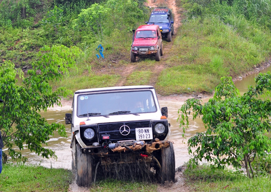 Off-road: Đam mê khó bỏ của nhà giàu