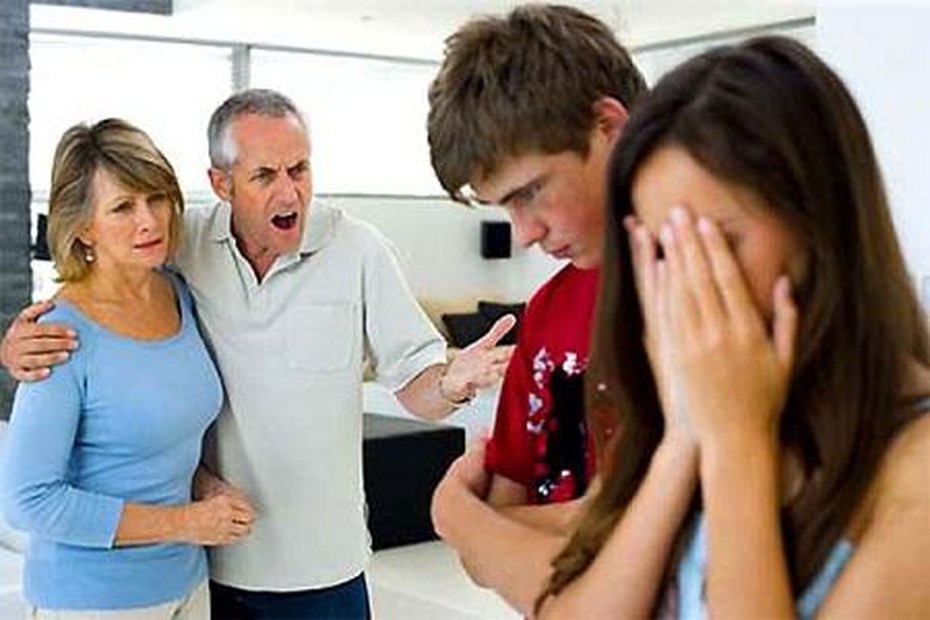 Lấy gái có chồng, tôi thành người con bất hiếu