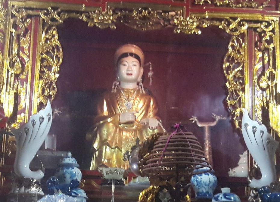 Đền cô Bơ Bông và những điều chưa kể