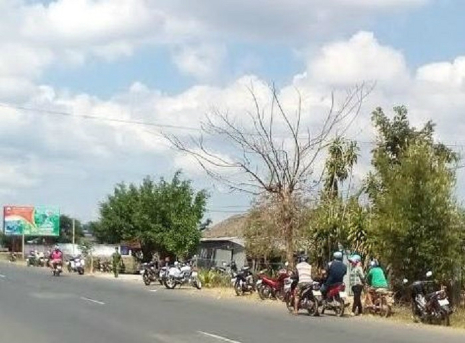 Tây Ninh: Nghi án chồng giết vợ rồi uống thuốc diệt cỏ tự vẫn