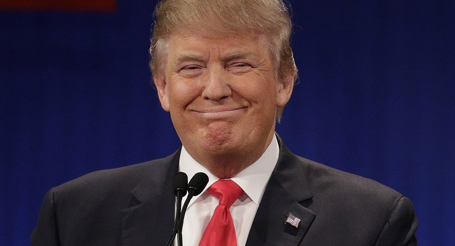 Sa thải quyền Bộ trưởng, ông Trump tái hiện ‘Vụ thảm sát đêm thứ 7'