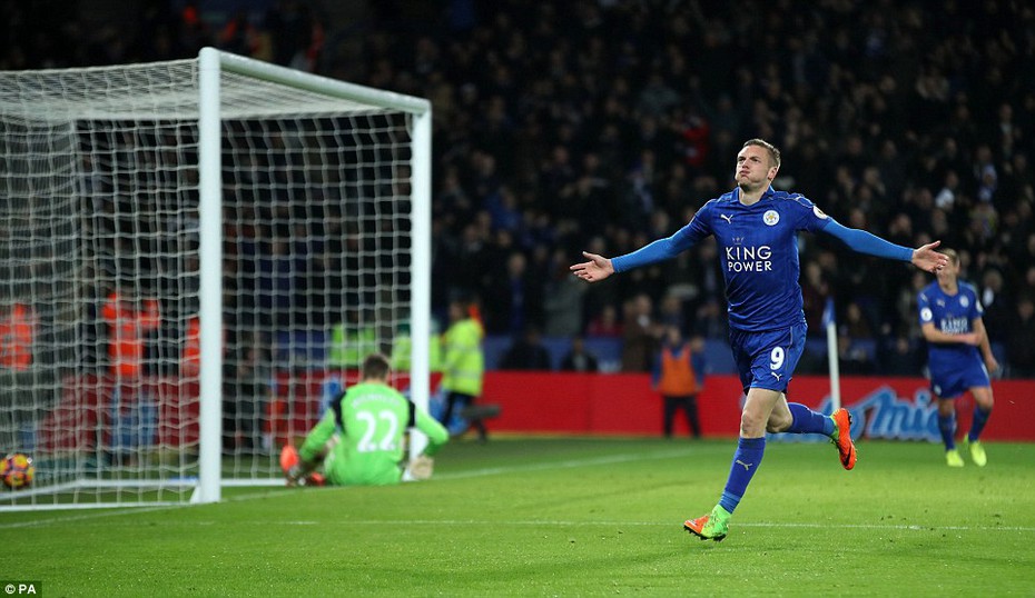 4 ngày sau khi sa thải HLV, Leicester City vùi dập Liverpool