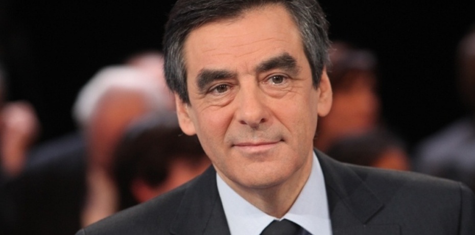 Khả năng giành chức TT Pháp của Francois Fillon rơi vào bế tắc vì vợ