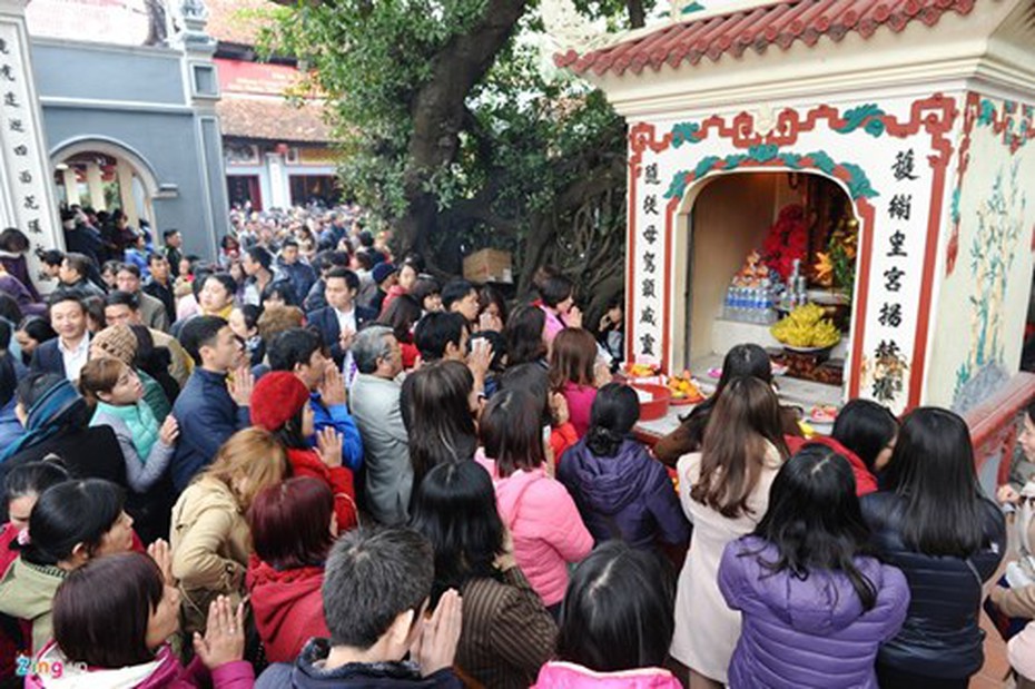 Cán bộ Công Thương đi lễ chùa trong giờ làm: Lãnh đạo Bộ lên tiếng