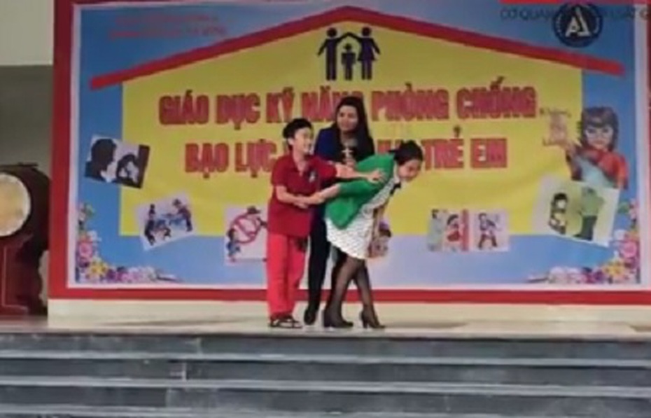 Clip: Kỹ năng 'ứng phó' cho trẻ khi gặp những kẻ ấu dâm, biến thái
