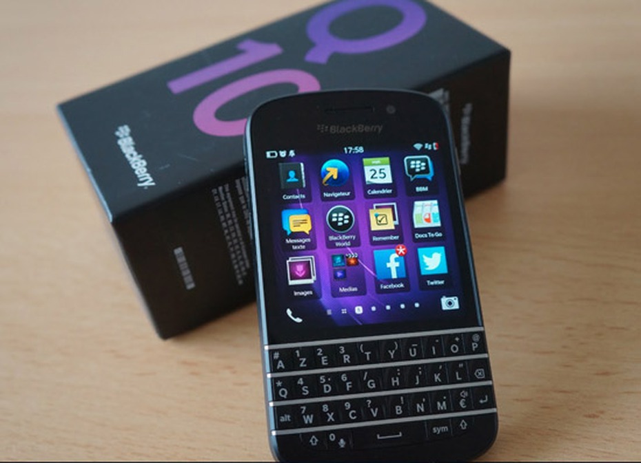TOP 5 mẫu điện thoại bàn phím QWERTY được yêu thích nhất