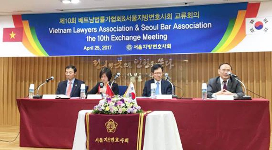 Luật gia Việt-Hàn trao đổi kinh nghiệm tham gia xây dựng pháp luật