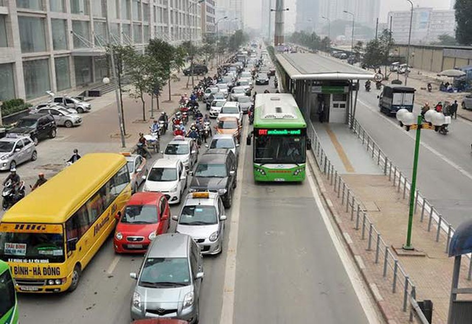 BRT Hà Nội chưa đủ sức hấp dẫn đối với người trong độ tuổi đi làm?