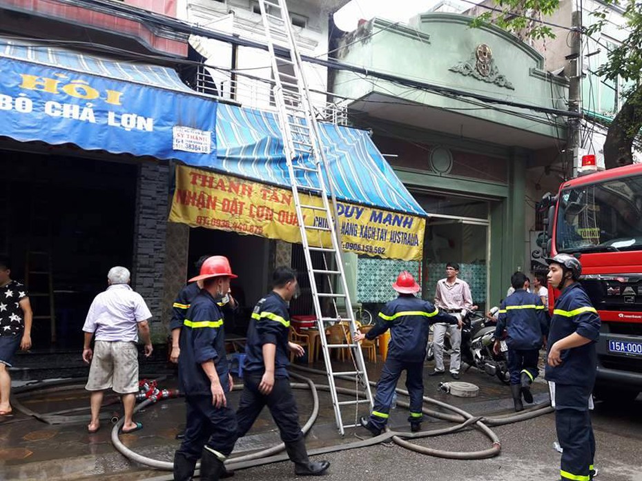 Hải Phòng: Bà hỏa thiêu rụi cửa hàng bán bánh cuốn, giò chả