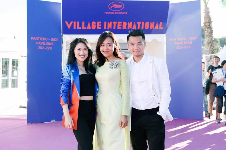 Ngọc Thanh Tâm được gọi là 'đóa hồng mới' tại LHP Cannes 2017