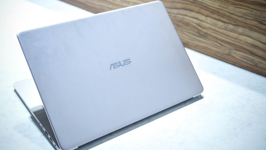 Cận cảnh loạt VivoBook mới ‘rẻ mà chất’ của Asus tại Compuex 2017