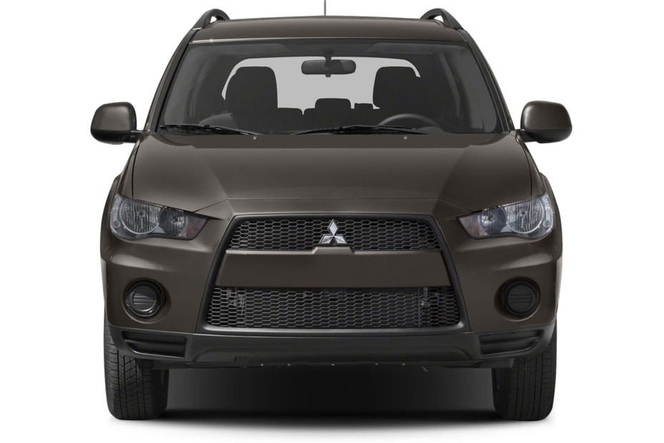 46.263 xe Mitsubishi Outlander bị triệu hồi do lỗi cần gạt nước