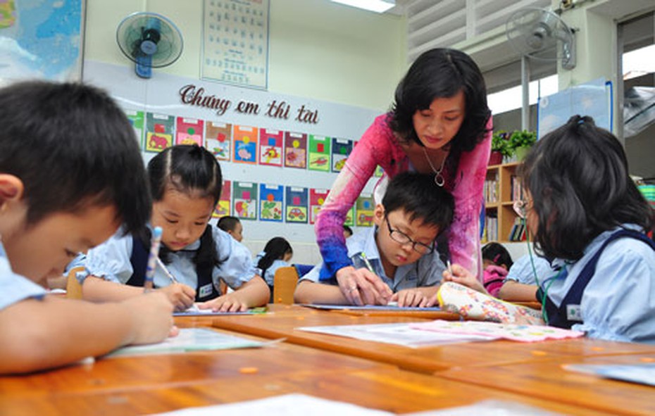 Bộ trưởng có biết chúng tôi vào biên chế chật vật thế nào không?