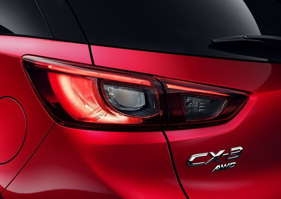 Chưa về Việt Nam, Mazda CX-3 đã có giá bán gần 1 tỷ đồng?