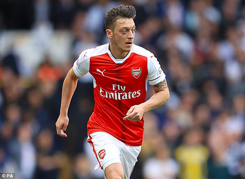 Tin HOT chiều 7/6: Ozil thừa nhận sốc; Wenger bị học trò ra yêu sách