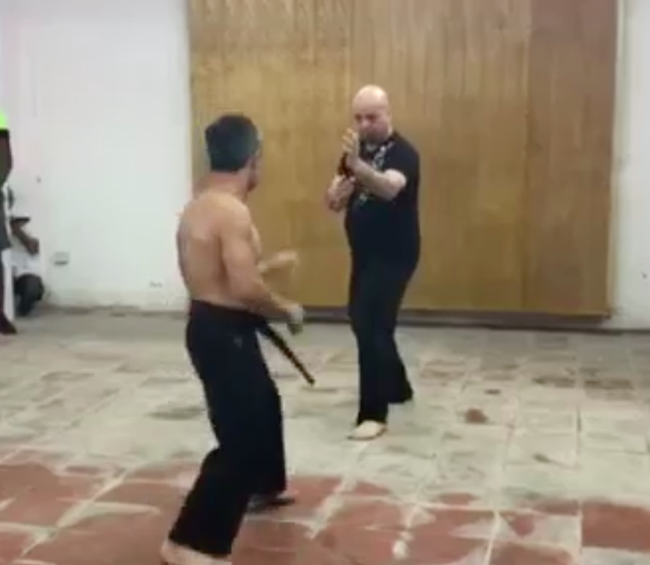 Màn tỉ thí của võ sư Vịnh Xuân với cao thủ Karate