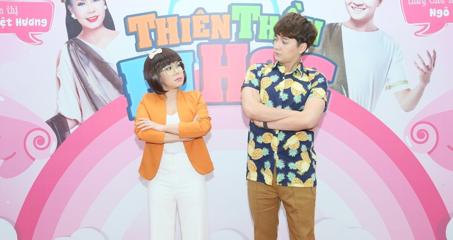 Việt Hương – Ngô Kiến Huy ‘gõ đầu trẻ’ trong gameshow mới