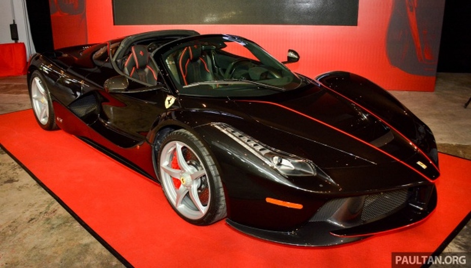 Kiệt tác triệu đô Ferrari LaFerrari Aperta ‘đặt lốp’ đến Malaysia