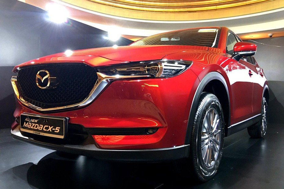 Mazda CX-5 thế hệ mới ra mắt Singapore, giá 'chát' 2,7 tỷ đồng