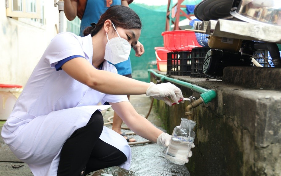 50 học sinh, sinh viên nhập viện sau ăn các món quen thuộc tại căng tin