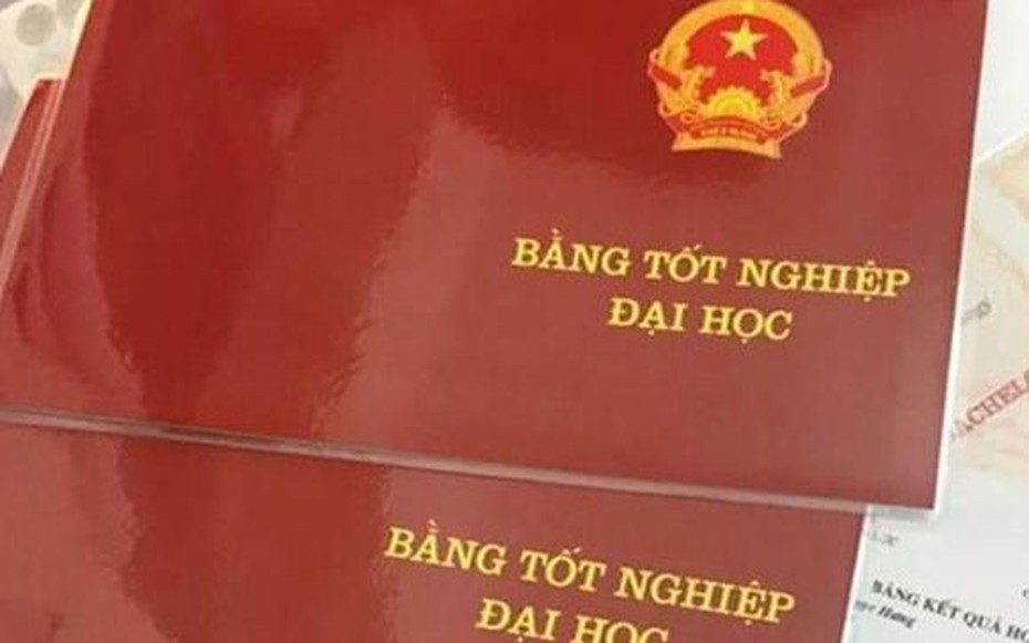 Mất bằng tốt nghiệp đại học, có được cấp lại bản chính hay không?