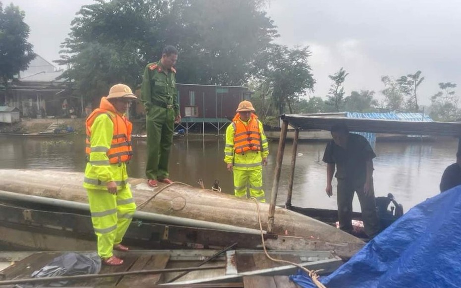 Huế vận động người dân dự trữ nhu yếu phẩm ứng phó mưa lũ