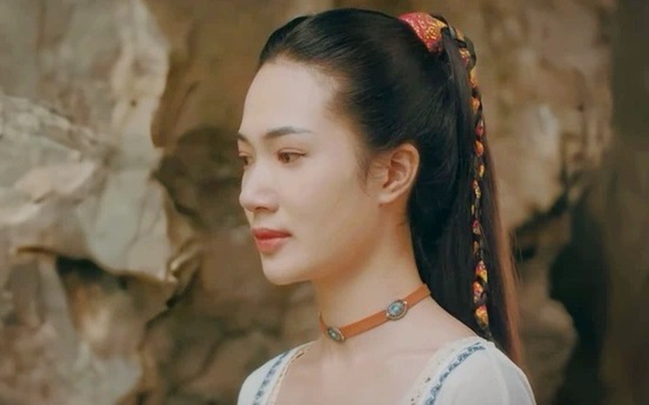 "Bà chủ sòng bài" trong "Độc đạo" là diễn viên nữ bị đánh nhiều nhất phim