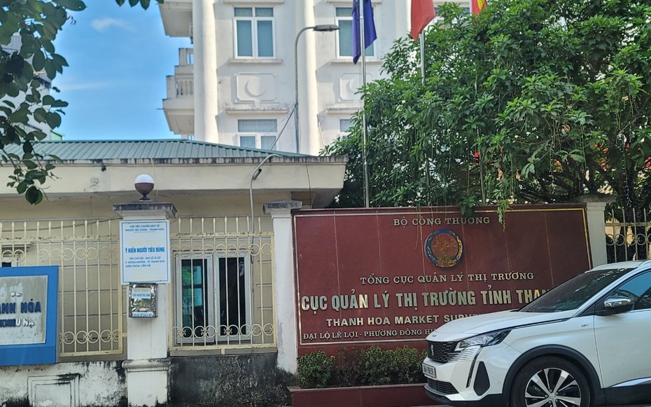 Kỷ luật cảnh cáo Cục trưởng Cục quản lý thị trường Thanh Hóa