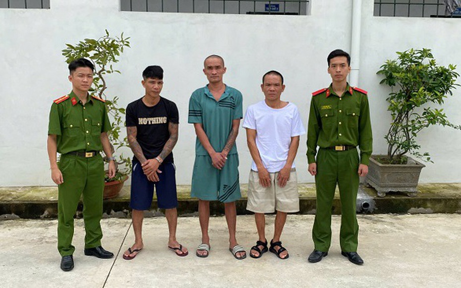 Vây bắt tội phạm ma túy sử dụng vũ khí chống trả cơ quan công an