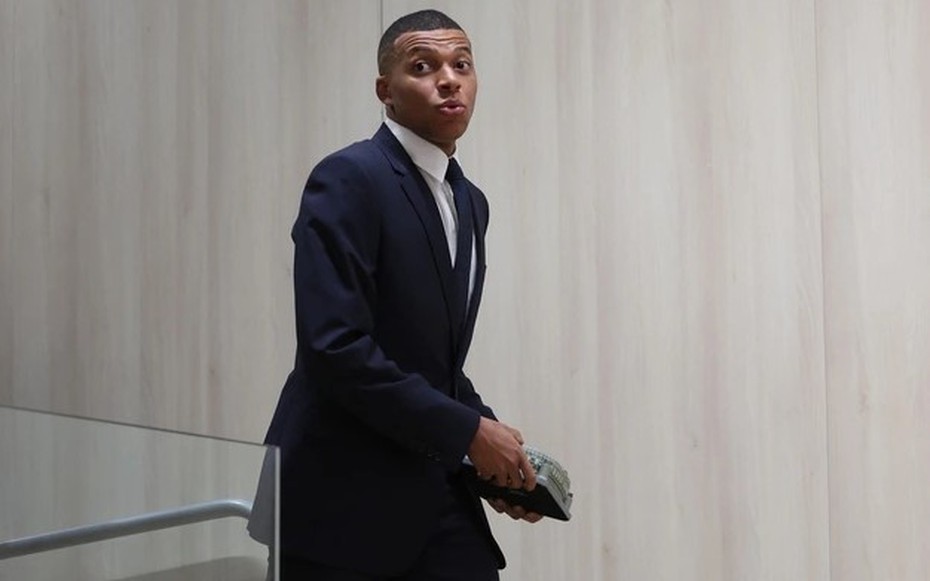 Đội bóng của Mbappe đối diện nguy cơ rớt hạng