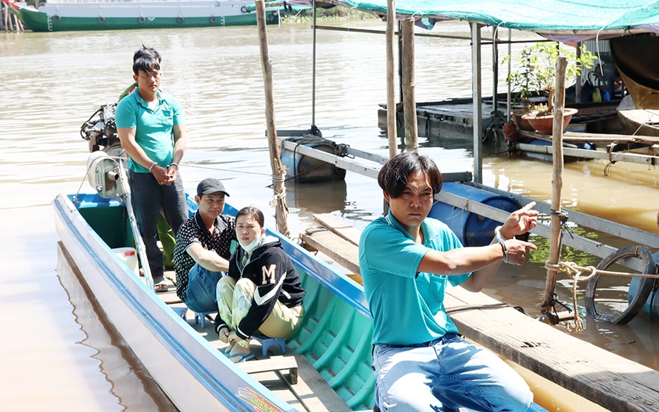 Đường dây đưa người xuất, nhập cảnh trái phép để đánh bạc bị triệt phá như thế nào?