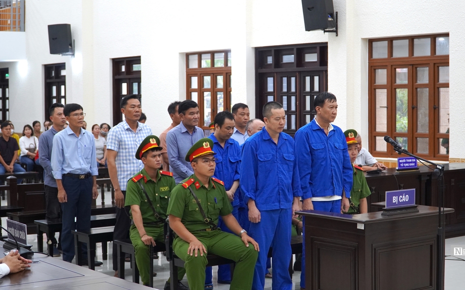 Tuyên án vụ nhận hối lộ của nguyên quyền đội trưởng quản lý thị trường Bình Thuận