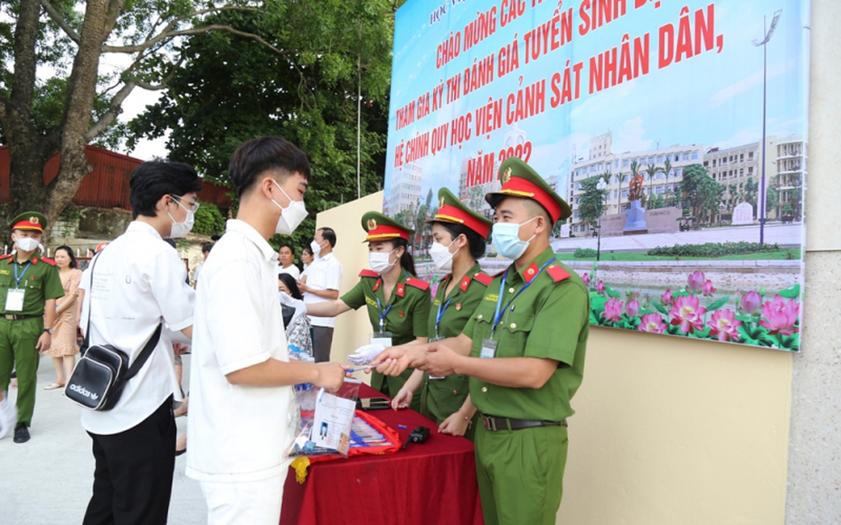 Đề xuất sửa đổi, bổ sung quy định về tuyển sinh trong Công an nhân dân