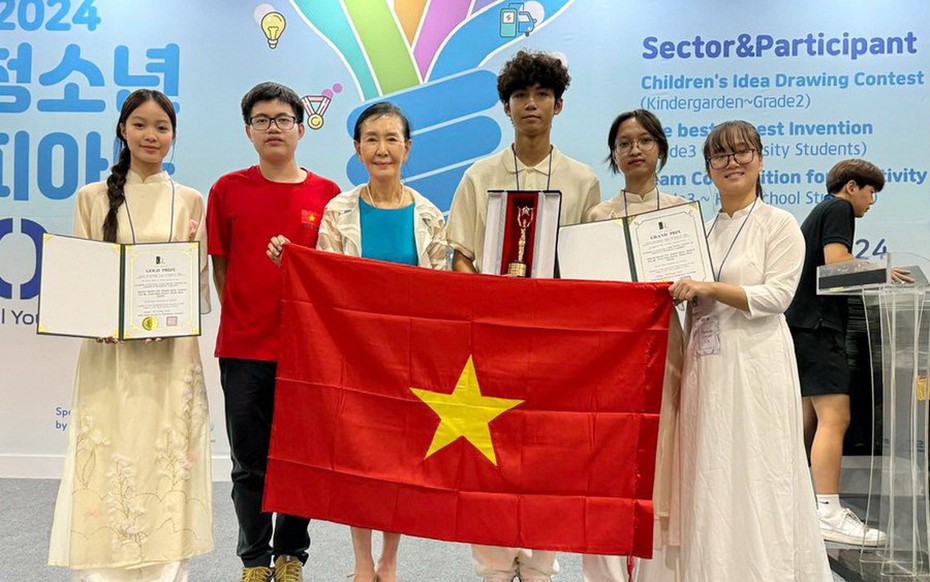 Học sinh Việt Nam xuất sắc giành 2 huy chương Vàng tại Olympic Khoa học Quốc tế Hàn Quốc