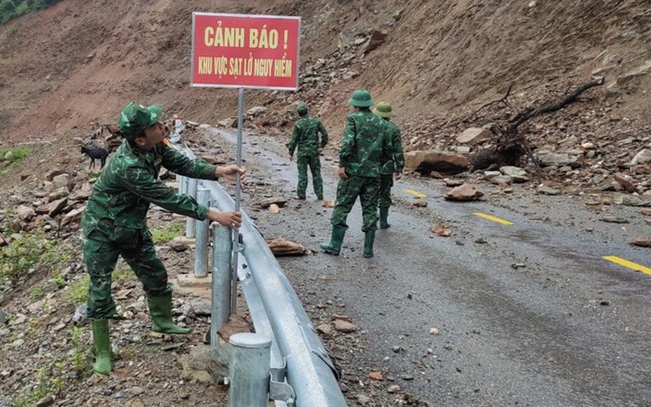 Khẩn trương chống sạt lở trước mùa mưa bão – Bài 3: Ứng phó với biến đổi khí hậu