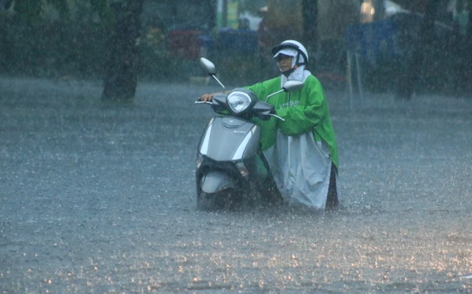 Dự báo thời tiết ngày 21/9/2024: Bão vừa đi, Miền Bắc lại sắp đón một đợt mưa "dồn dập"