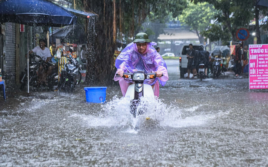 Dự báo thời tiết ngày 6/9/2024: Miền Bắc lại đón mưa to "dị thường", tâm điểm nơi nào?