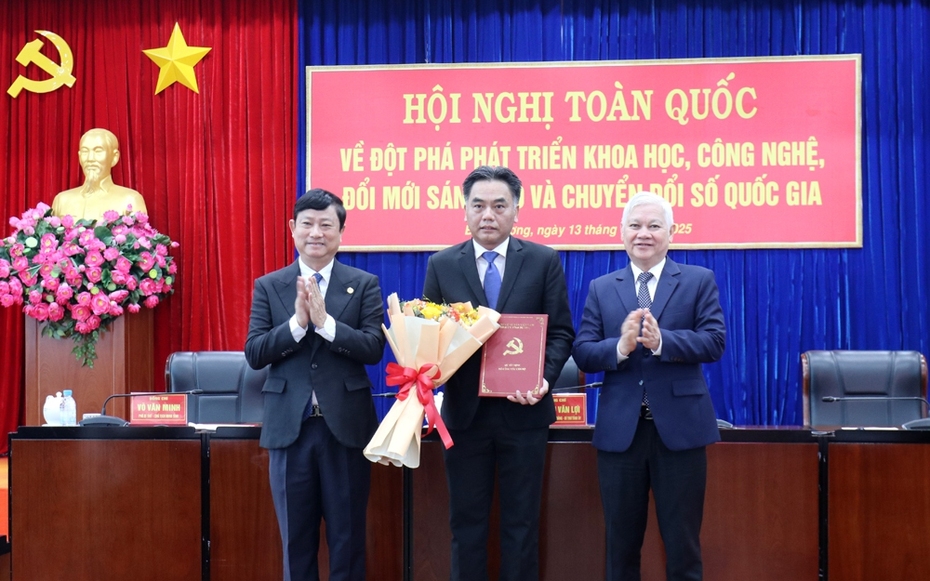 Chuẩn y ông Nguyễn Lộc Hà làm Phó Bí thư tỉnh Bình Dương