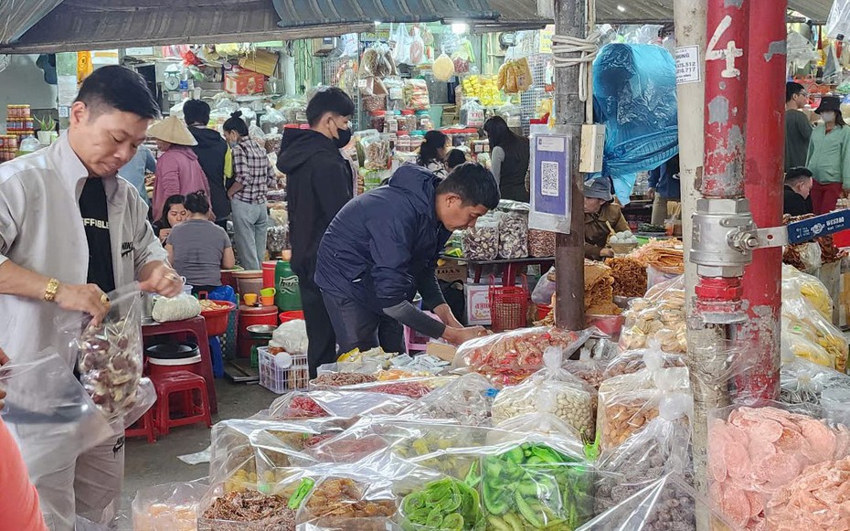 Chợ Cồn đìu hiu ngày cận Tết