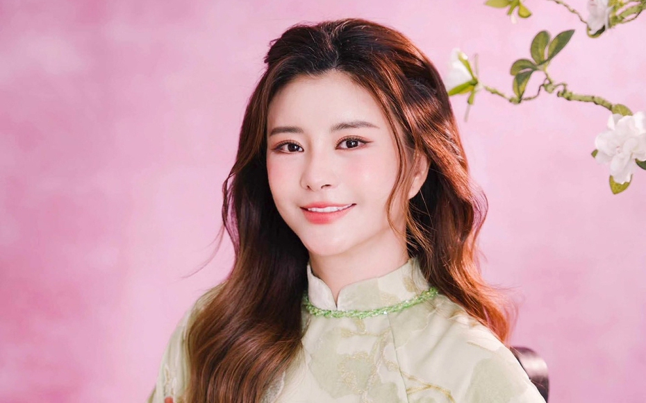 Nữ diễn viên "Sóng ở đáy sông" bất ngờ thông báo rời Ban Văn nghệ VTV ở tuổi U50