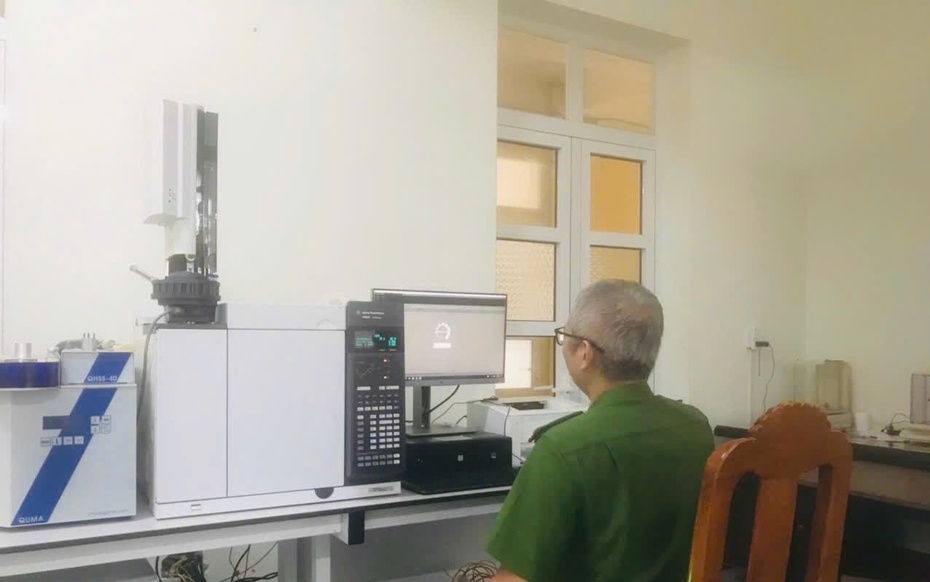 Khẩn trương giám định gần 500kg nghi ma túy bị bắt quả tang ở cửa khẩu Cha Lo