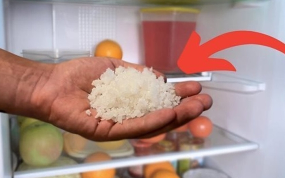 Để nắm muối vào tủ lạnh, bất ngờ công dụng ai đọc xong cũng muốn làm thử