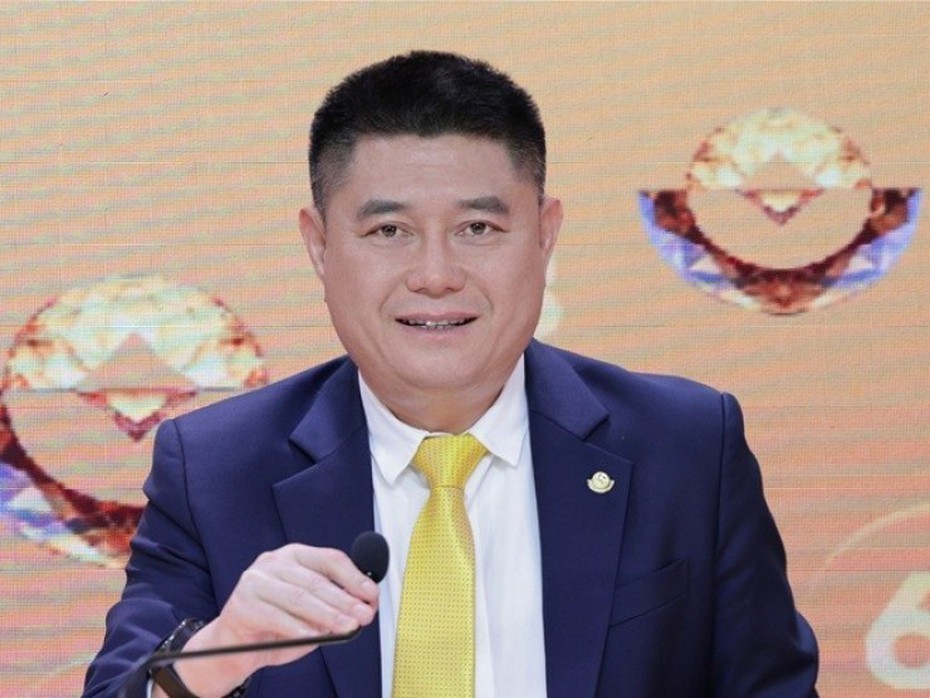 Mạnh tay tặng lãi tiết kiệm cho khách, ngân hàng chủ tịch Nguyễn Đức Thụy đang kinh doanh ra sao?