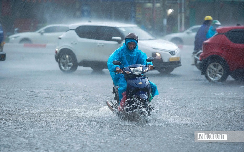 Hà Nội khuyến khích làm việc trực tuyến nếu cơn bão số 11 phức tạp