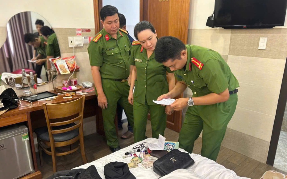 Bắt nhóm đối tượng thuê khách sạn tổ chức sử dụng ma túy