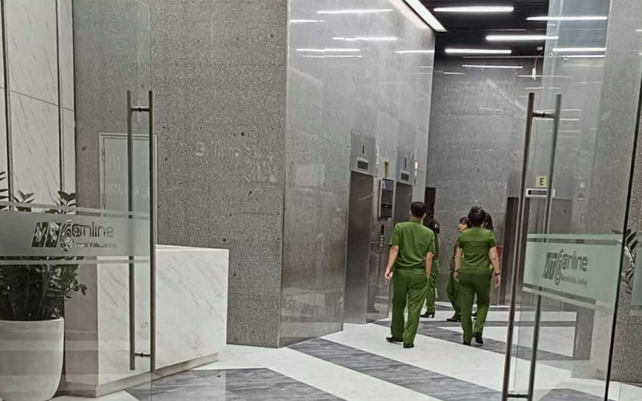 Lùm xùm dự án tiền ảo AntEx: Công an xuất hiện ở tòa nhà có trụ sở công ty Shark Bình lúc nửa đêm