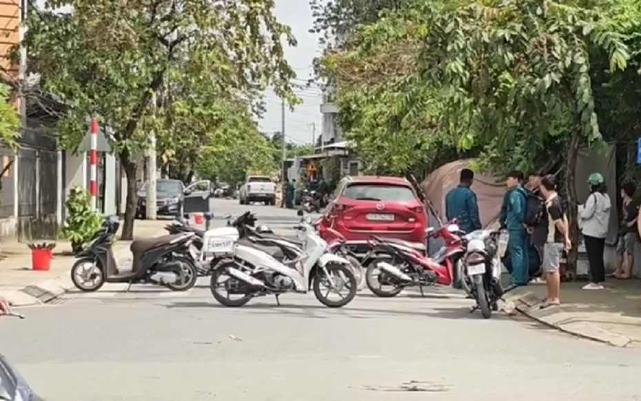 Bản tin 2/11: Cô gái tử vong trong cốp xe ô tô, chủ xe nói gì?