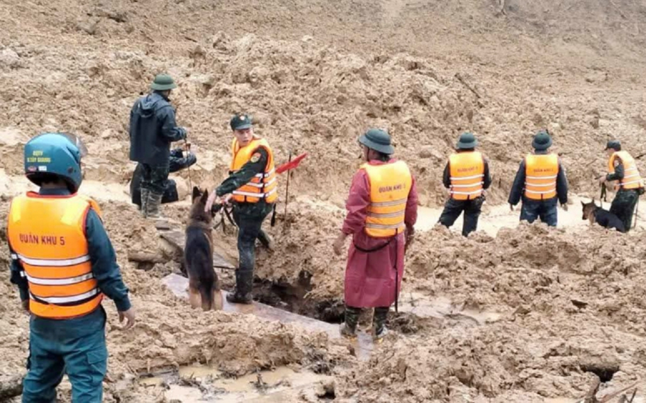 Tạm dừng tìm kiếm 3 nạn nhân mất tích trong vụ sạt lở núi kinh hoàng ở Đà Nẵng