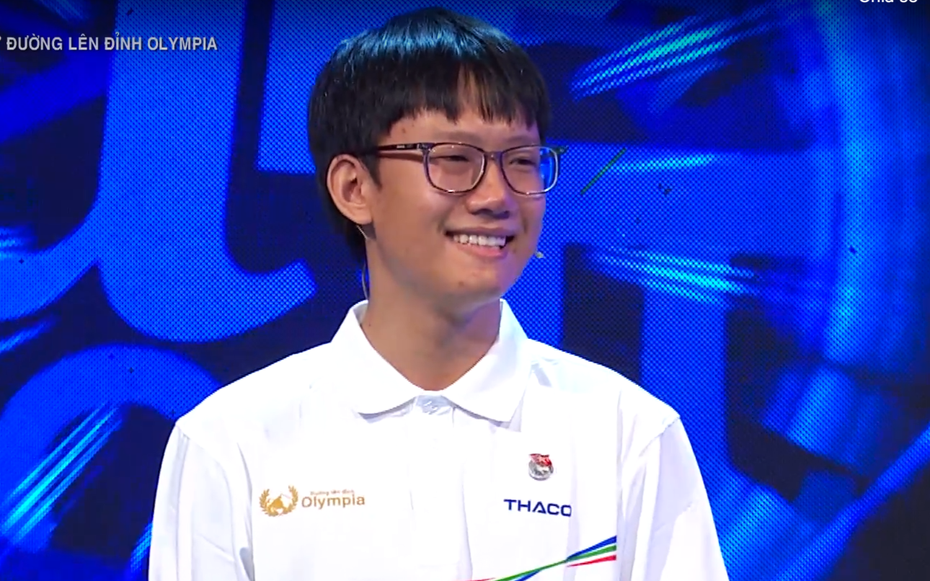 Chân dung nam sinh đạt 400 điểm, bỏ xa đối thủ tại Olympia