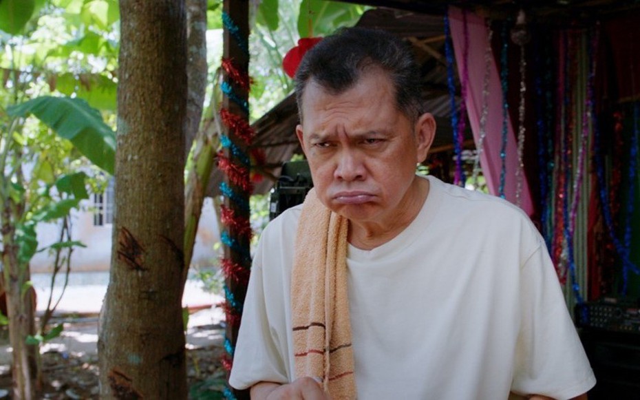 Nam NSƯT U60 bị con trai "thách thức" lấy vợ, nhan sắc "nhà gái" gây sốc